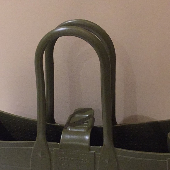Great Bag Co. Designer Robert Verdi Rubber Tote Bag Purse Army Green - Picture 11 of 15